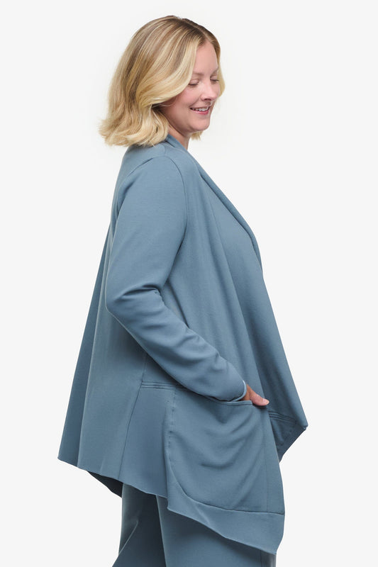 Valencia Jacket  - Woman Fleece open Jacket with big pockets in Blue Basalt | Daub & Design