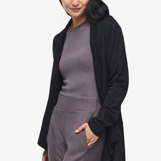 Valencia Jacket  - Woman Fleece open Jacket with big pockets in Black | Daub & Design