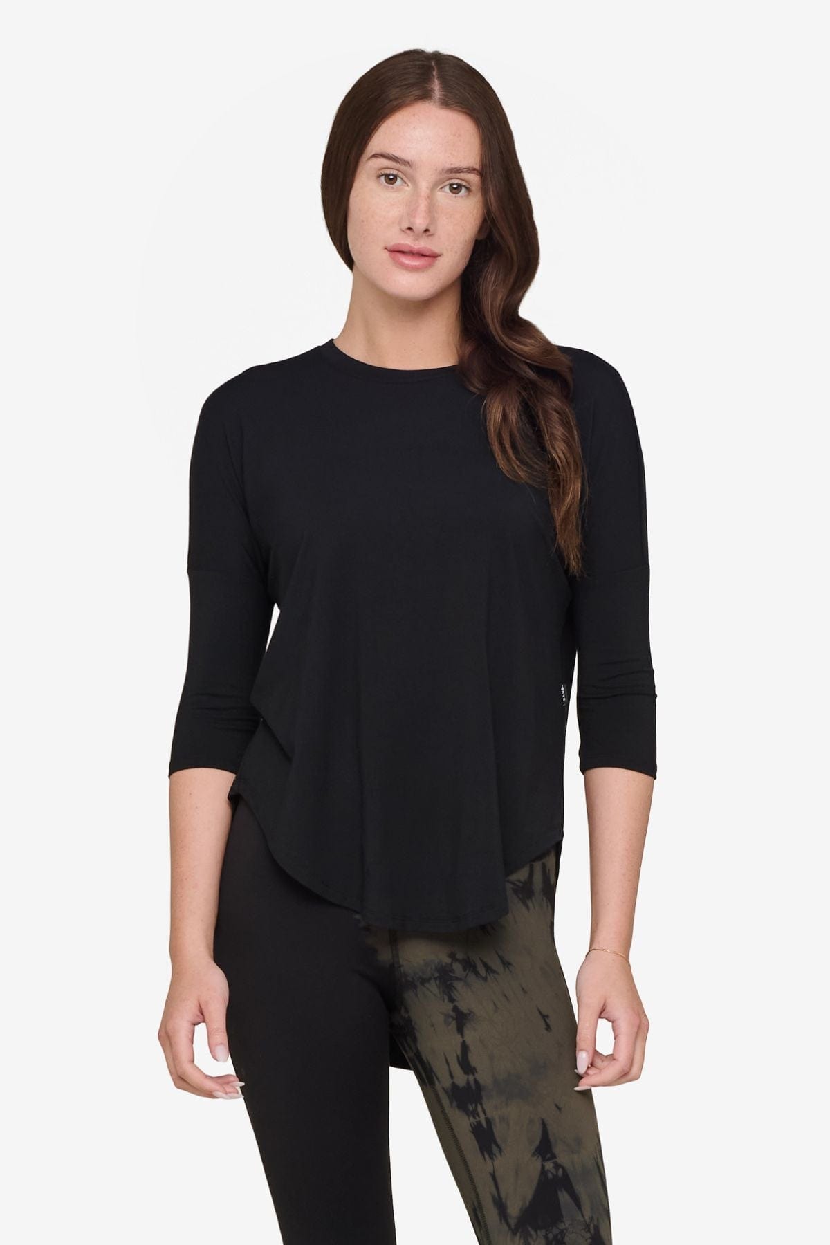 Ainsley Tee - Women's Basic T-Shirt in Black - Front | Daub + Design