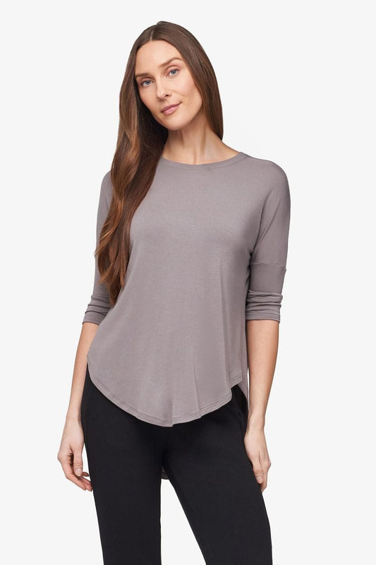 Ainsley Tee - Women's Basic T-Shirt in Driftwood - Front | Daub + Design