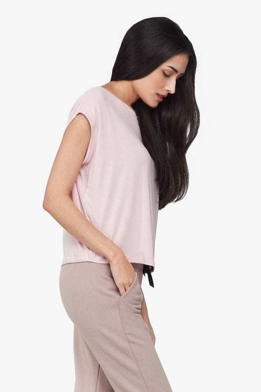 Box Tee - Women's Basic T-Shirt in Rose Quartz pink - side | Daub + Design