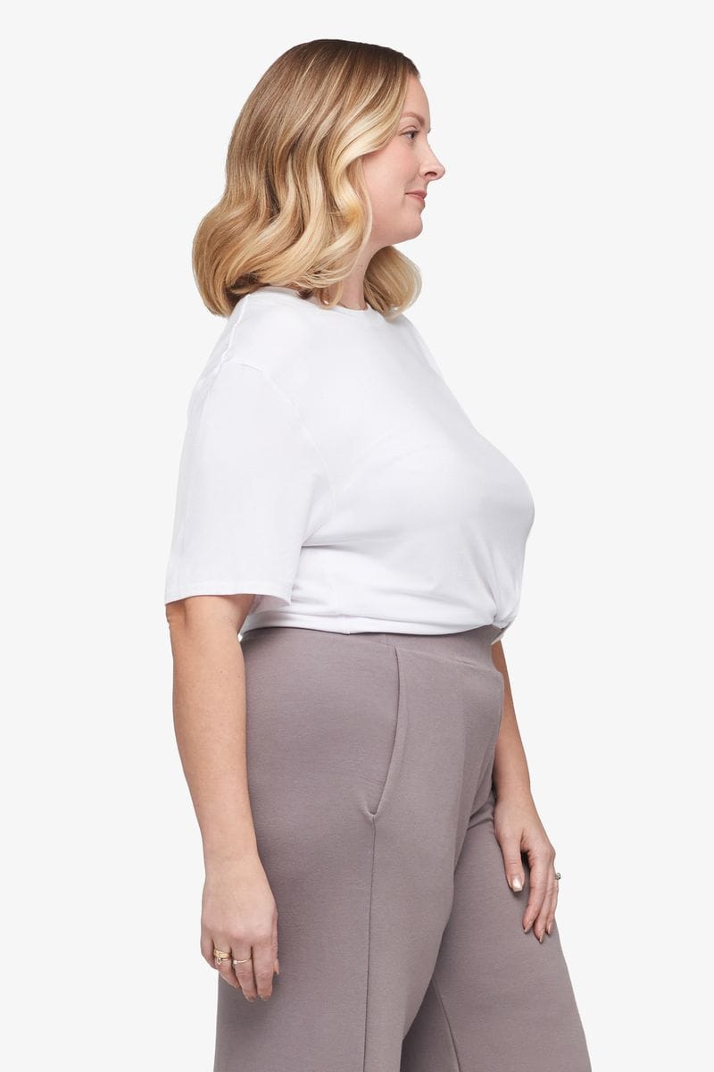 Weekend Tee - Women's Basic T-Shirt in White - Side | Daub + Design