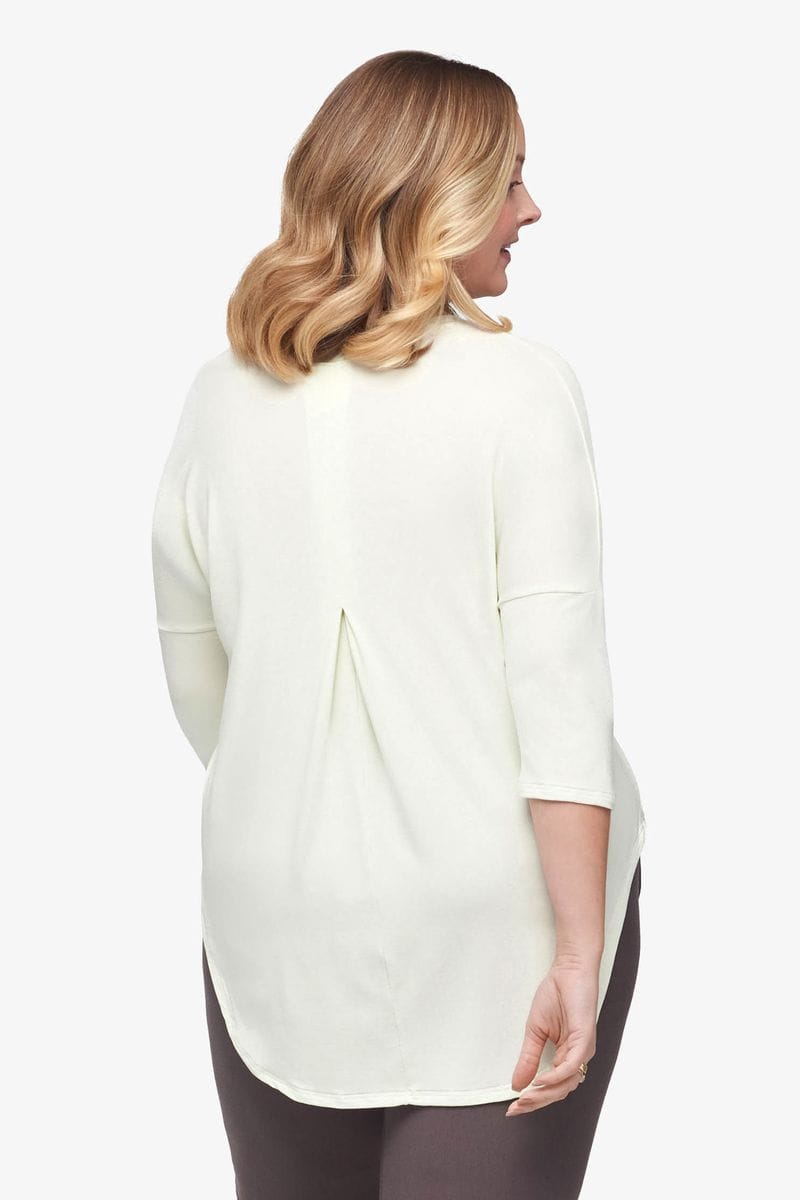 Ainsley Tee – Women’s Basic 3/4 length sleeve T-Shirt in Sea Glass mint back| Daub + Design